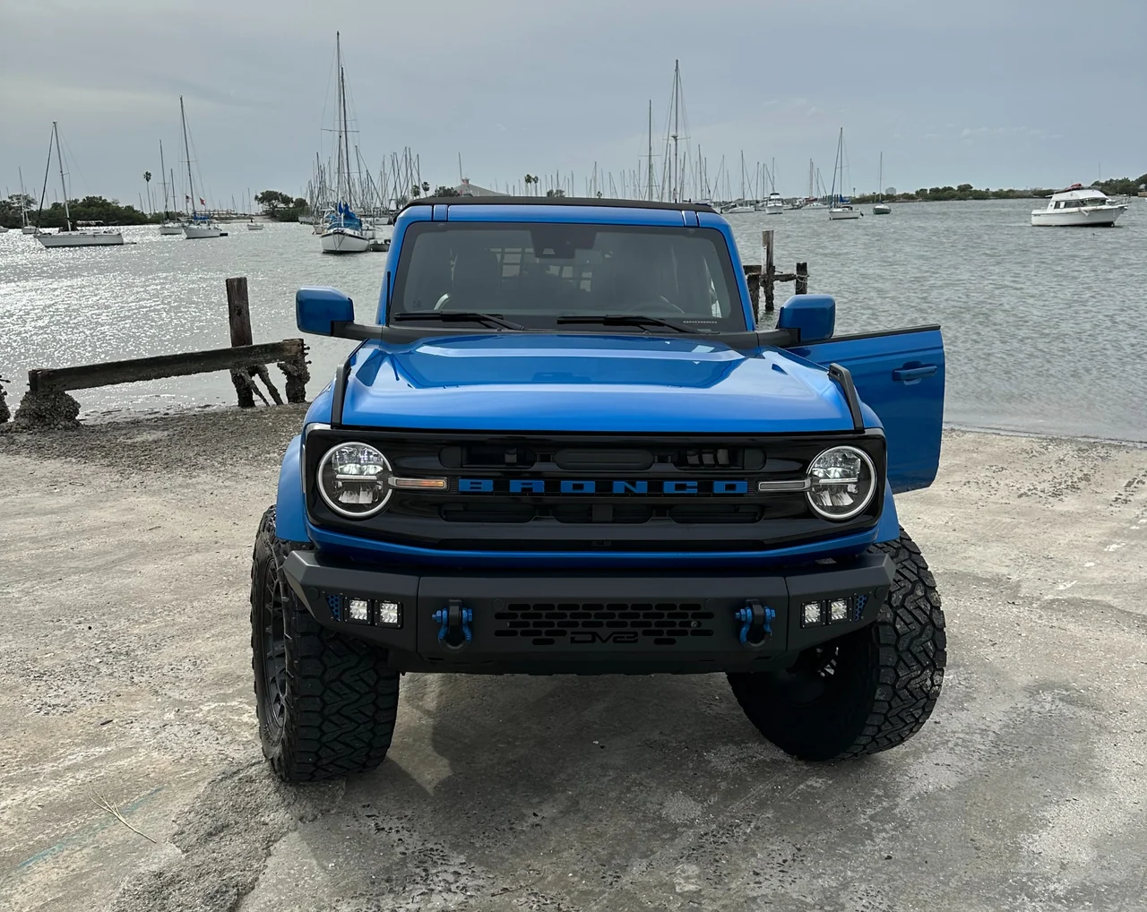 Ford Bronco Lifted reference photograph, view 2